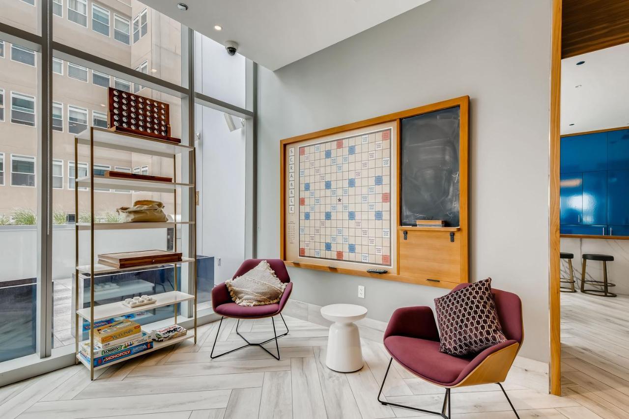 Sentral Michigan Avenue Aparthotel Chicago Exterior photo The game of Life at the MIT Media Lab