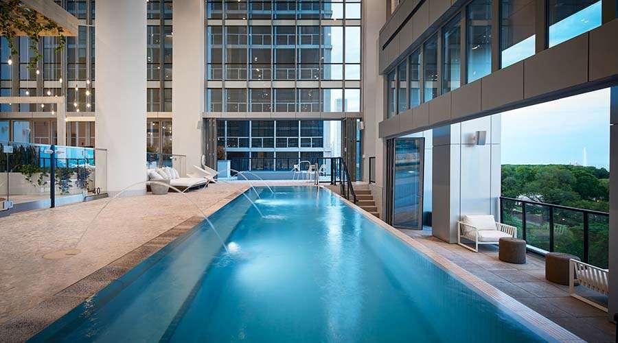 Sentral Michigan Avenue Aparthotel Chicago Exterior photo The pool at the Ritz-Carlton, South Beach
