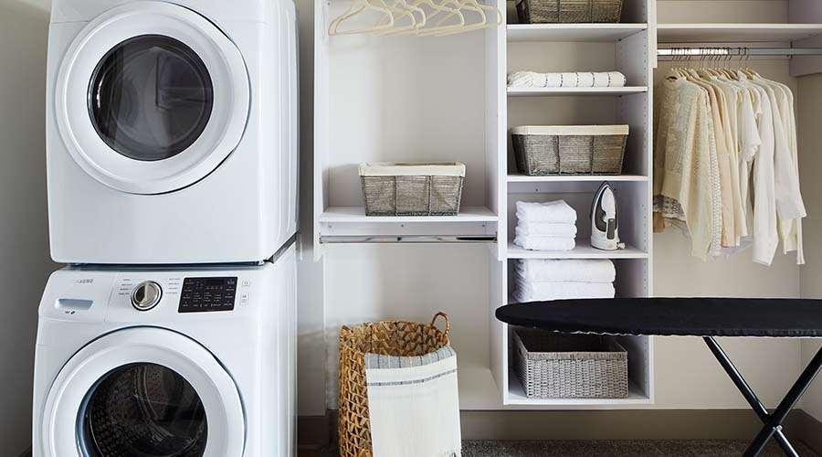 Sentral Michigan Avenue Aparthotel Chicago Room photo A laundry room