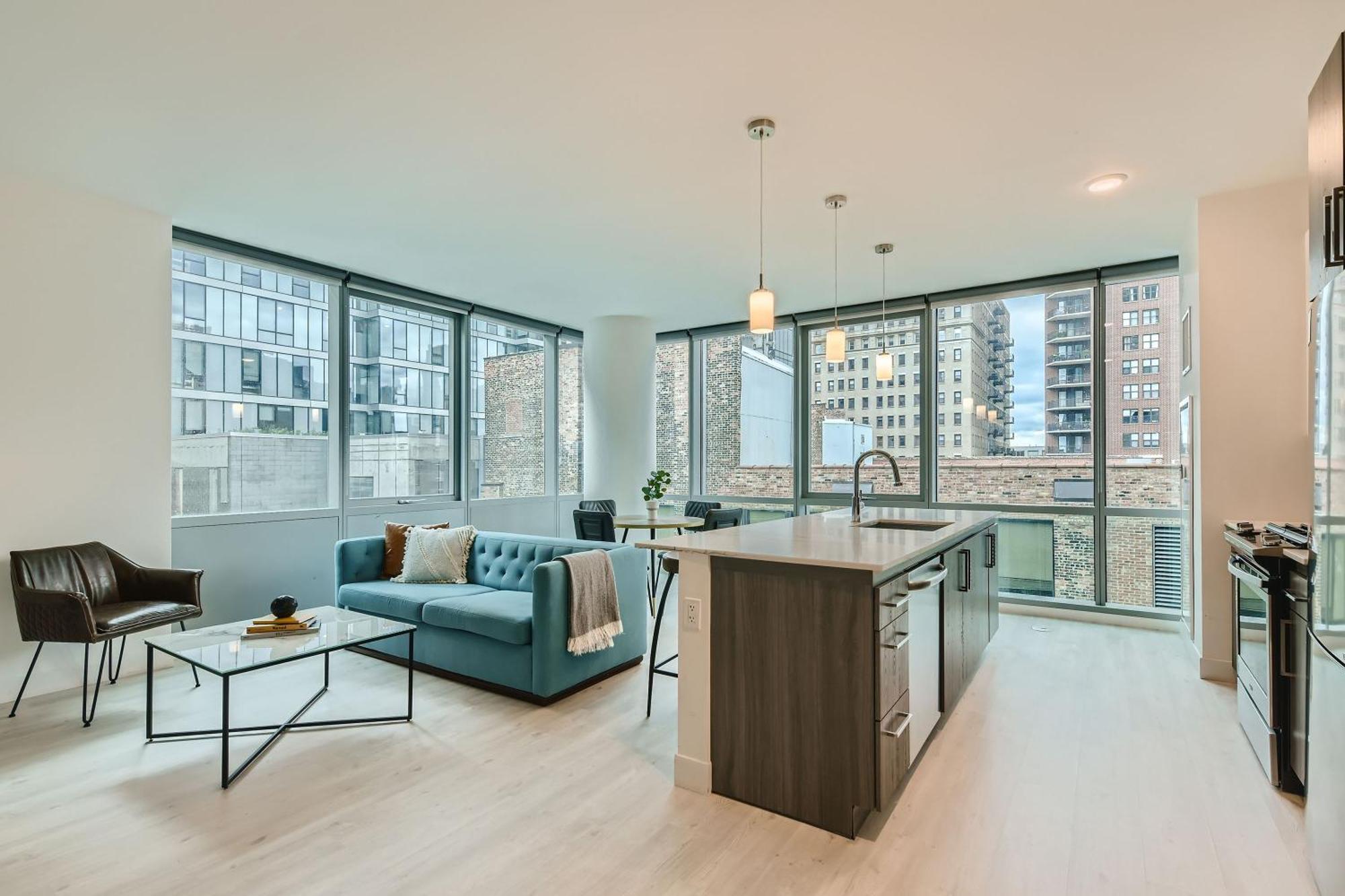 Sentral Michigan Avenue Aparthotel Chicago Room photo A model apartment